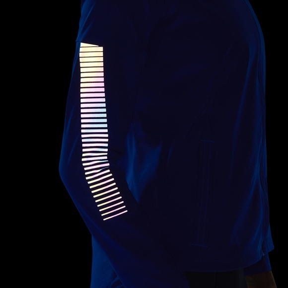 COPY - Adidas Rise Up N Run Jacket - Picture 8 of 11